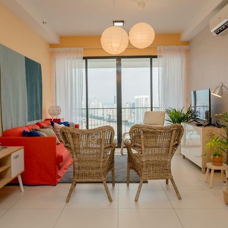 The Landmark Condo, By Sanguine George Town Dış mekan fotoğraf